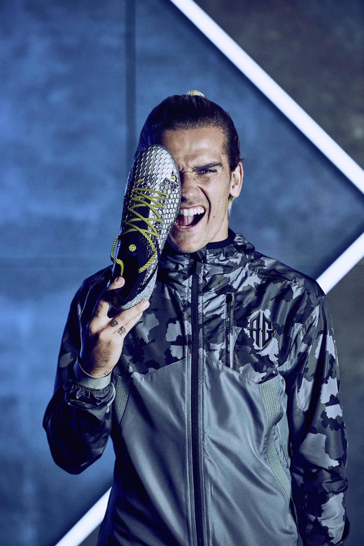Antoine Griezmann presenta le sue nuove scarpe da calcio personalizzate da  Puma | Fashion Times