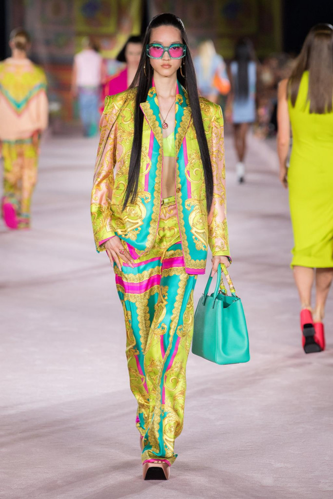Versace Spring Summer 2022 Fashion Show | Official Website