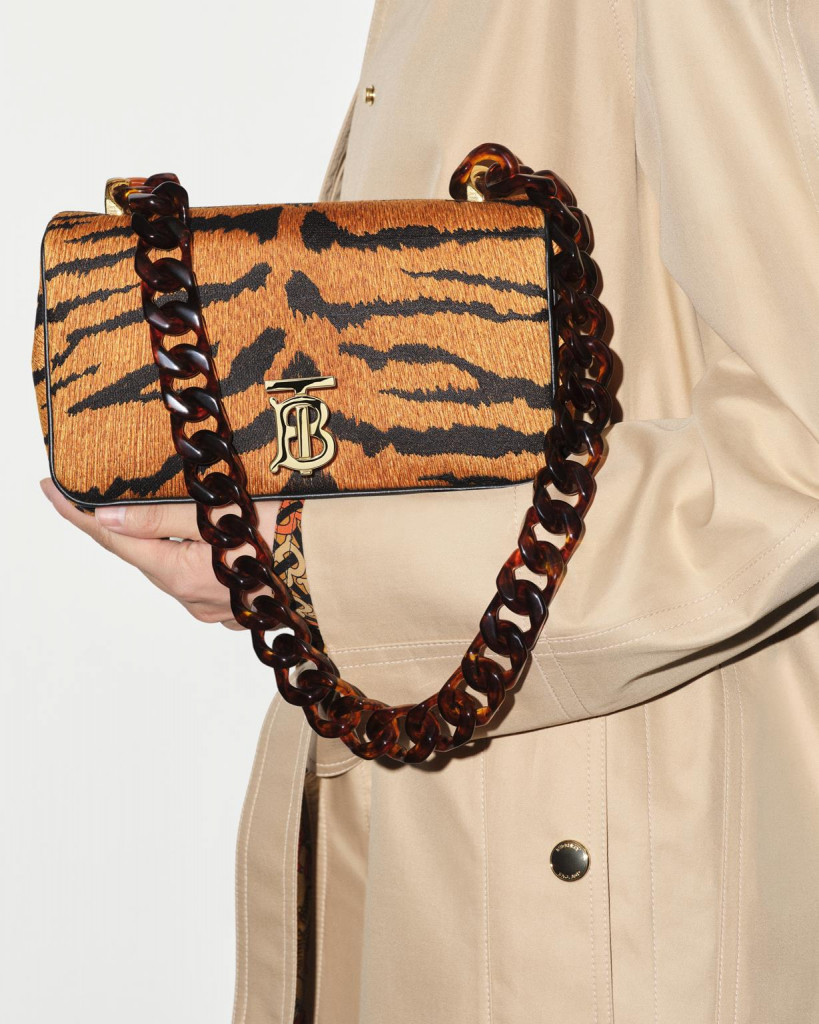 feng li nuova campagna pubblicitaria burberry lunar new year capodanno cinese
