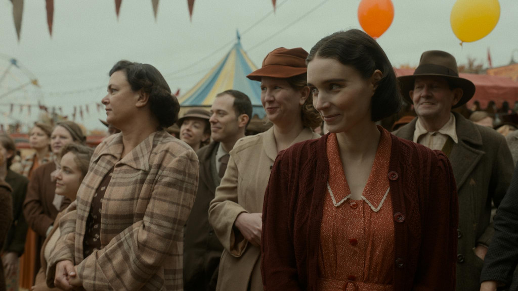 nightmare alley la fiera delle illusioni foto cate blanchett rooney mara bradley cooper