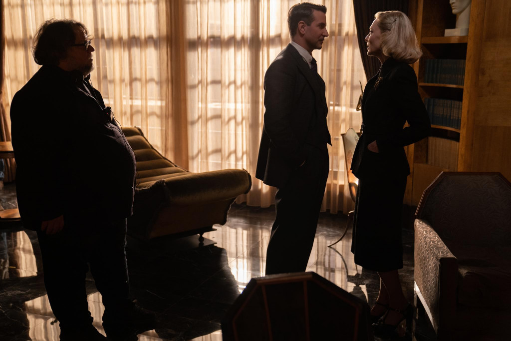 nightmare alley la fiera delle illusioni foto cate blanchett rooney mara bradley cooper