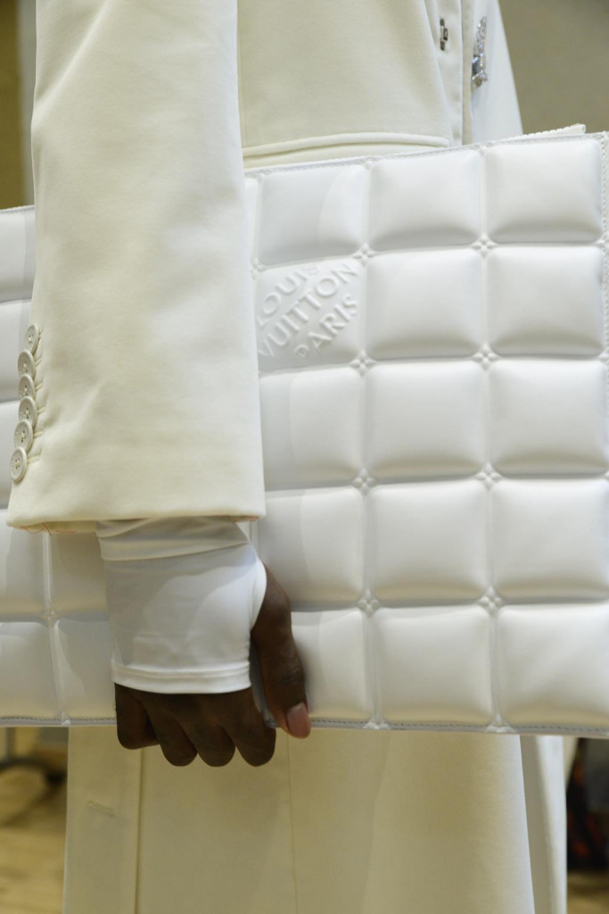 sfilata louis vuitton modelli backstage