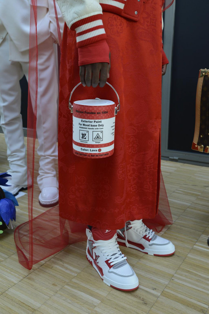sfilata louis vuitton modelli backstage