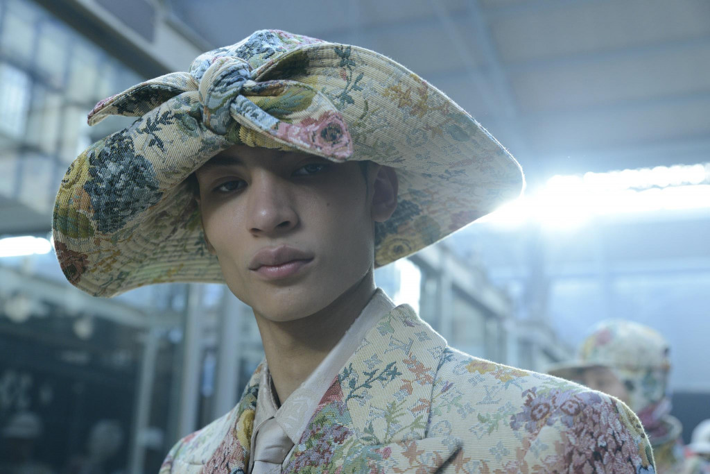 sfilata louis vuitton modelli backstage