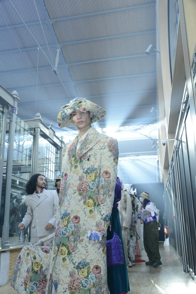 sfilata louis vuitton modelli backstage