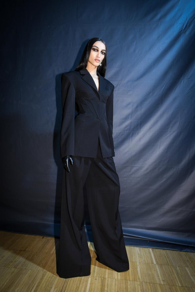 modelle backstage sfilata versace milano fashion week