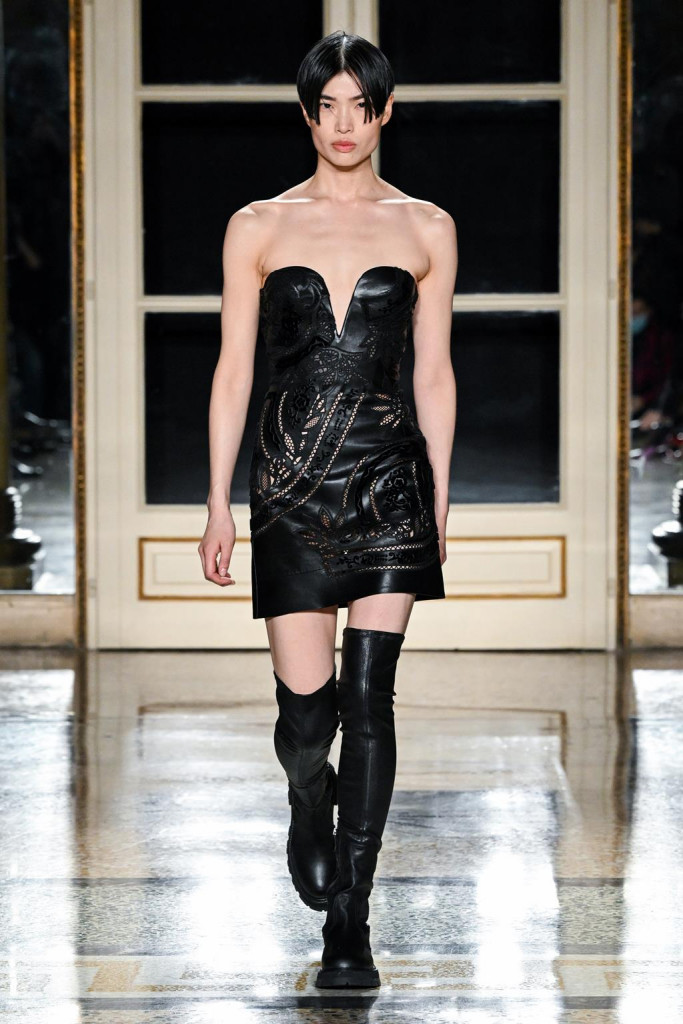 sfilata ermanno scervino collezione donna autunno inverno milano fashion week