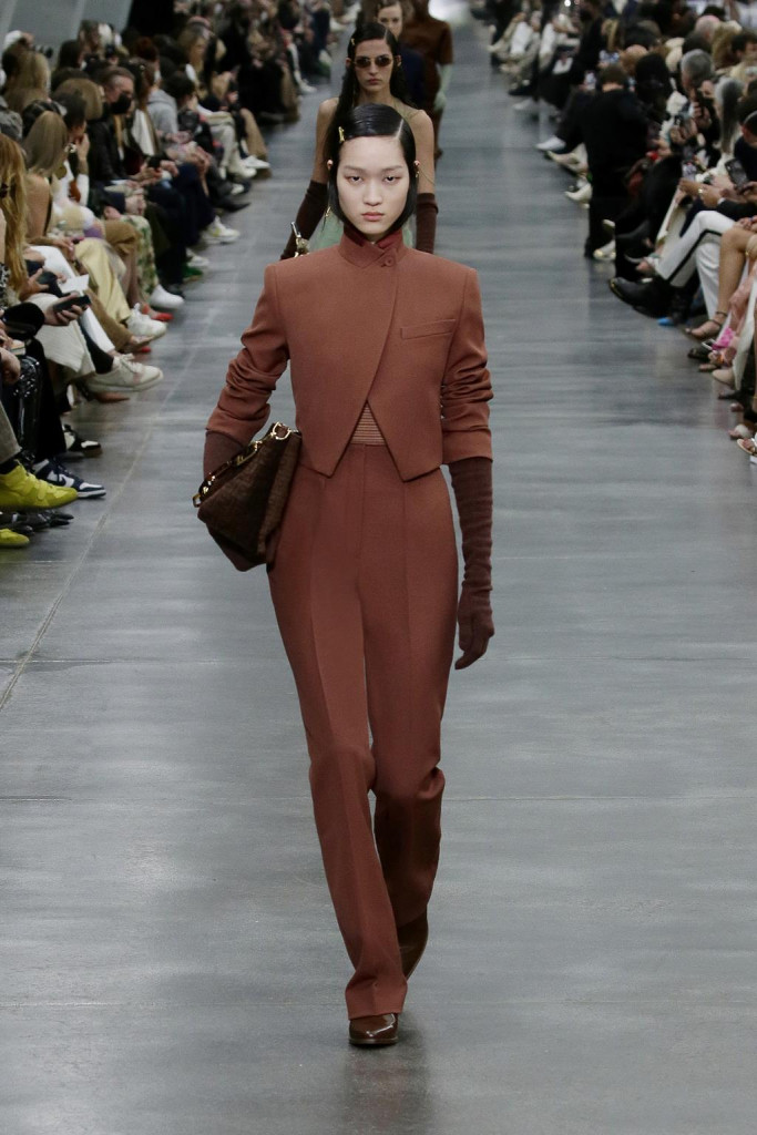 sfilata fendi fall winter