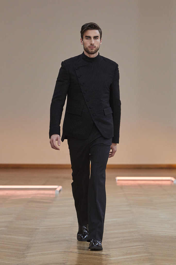 sfilata ramzen milano fashion week collezione donna autunno inverno