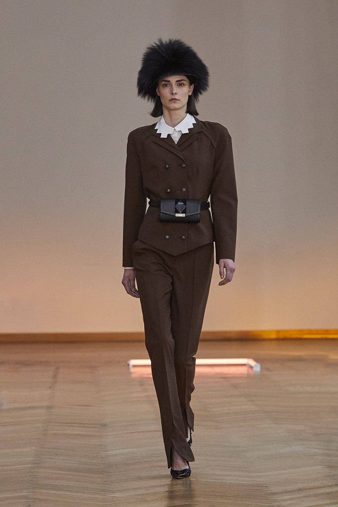 sfilata ramzen milano fashion week collezione donna autunno inverno