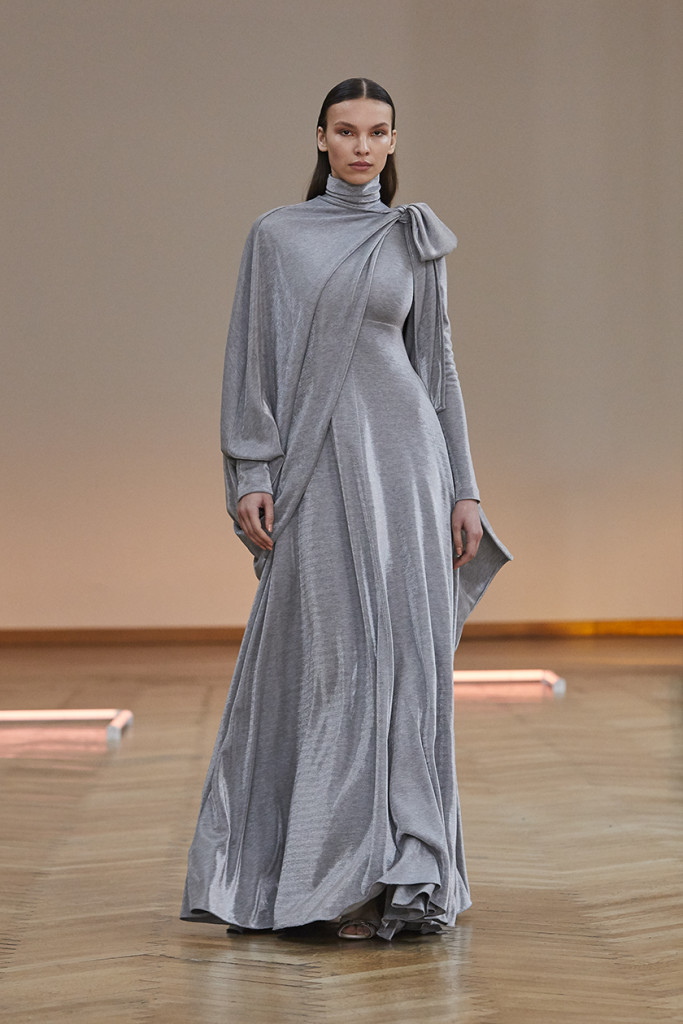 sfilata ramzen milano fashion week collezione donna autunno inverno