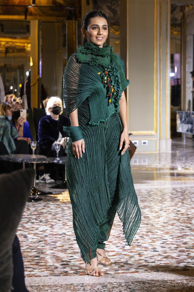 sfilata vaishali collezione donna autunno inverno milano fashion week