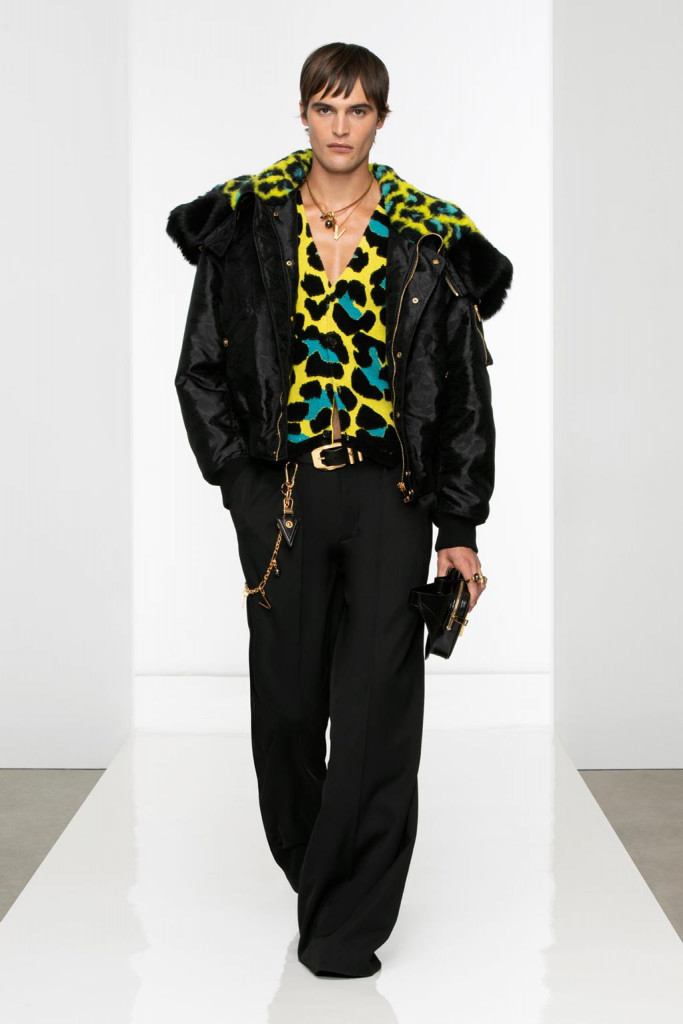 sfilata versace autunno inverno collezione uomo