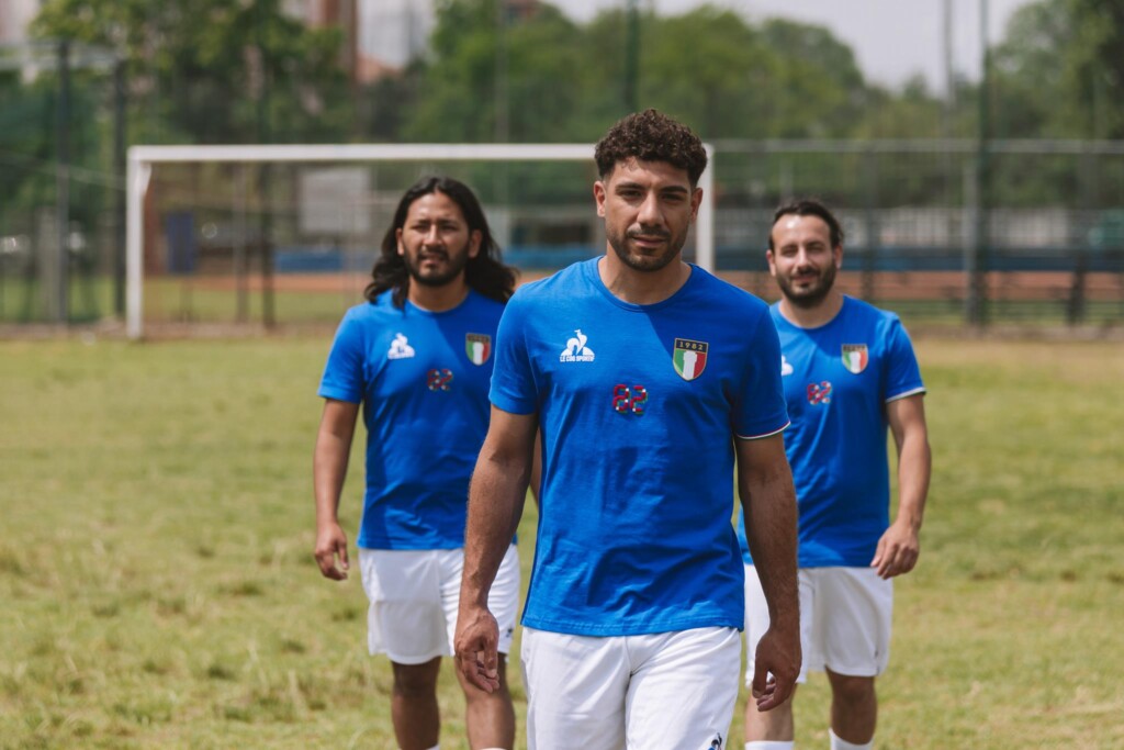 capsule collection le coq sportif anniversario vittoria mondiale 1982 in spagna