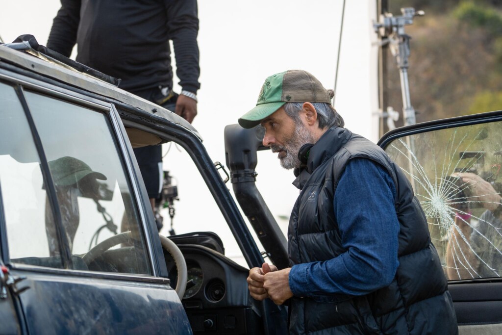 beast film survival horror con idris elba