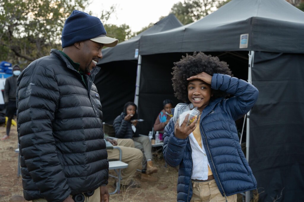 beast film survival horror con idris elba