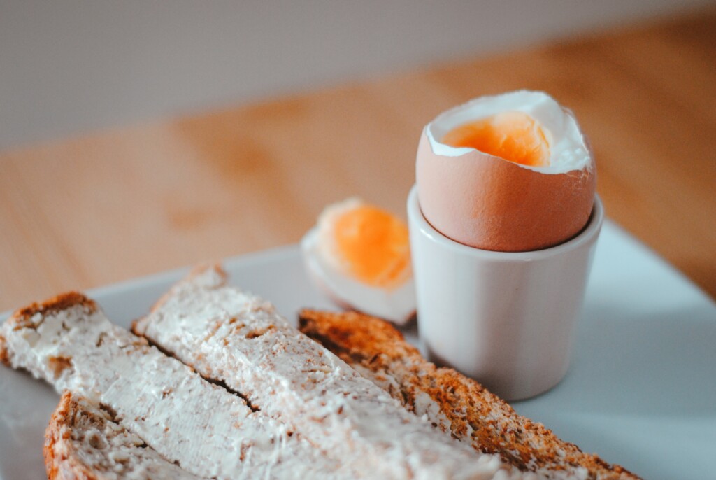 uovo sodo 11 modi per cuocerco e come viene mangiato nel mondo