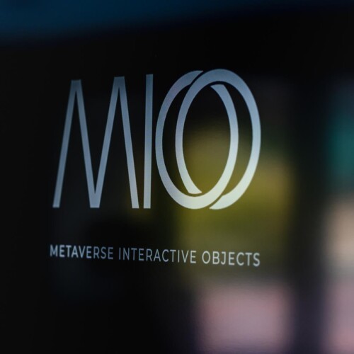 MIOO nft etichette moda blockchain valuart