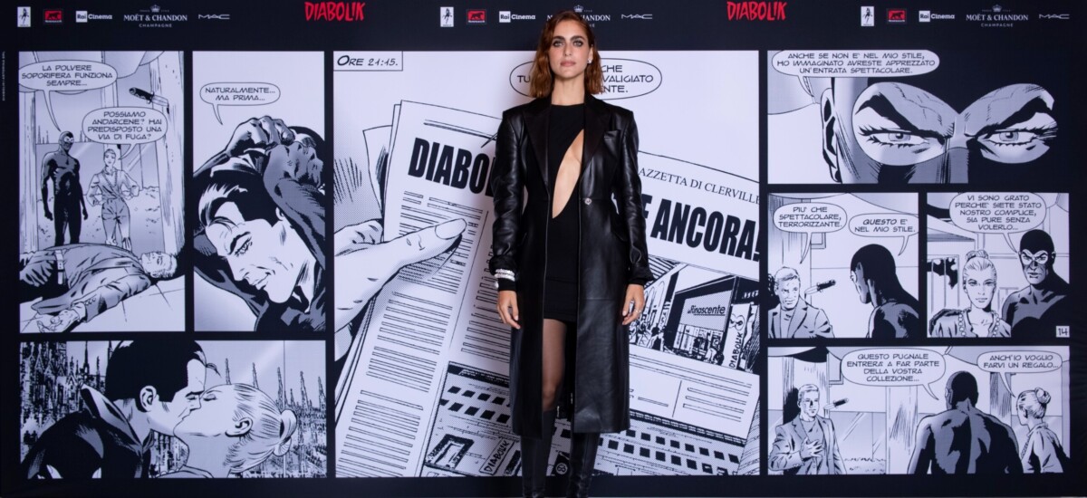 Miriam Leone in Versace