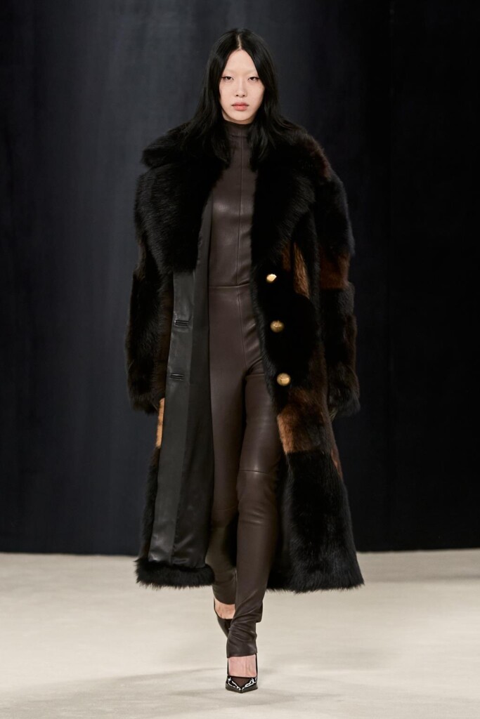 ferragamo collezione donna autunno inverno foto sfilata