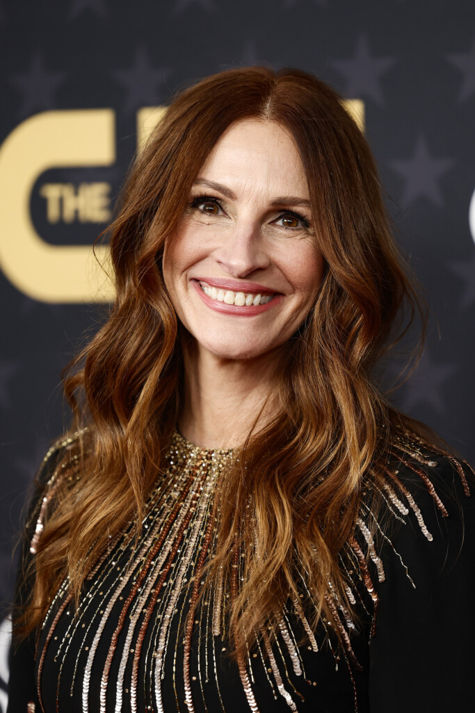 LOS ANGELES, CALIFORNIA - JANUARY 15: Julia Roberts attends the 28th Annual Critics Choice Awards at Fairmont Century Plaza on January 15, 2023 in Los Angeles, California. (Photo by Frazer Harrison/Getty Images)
