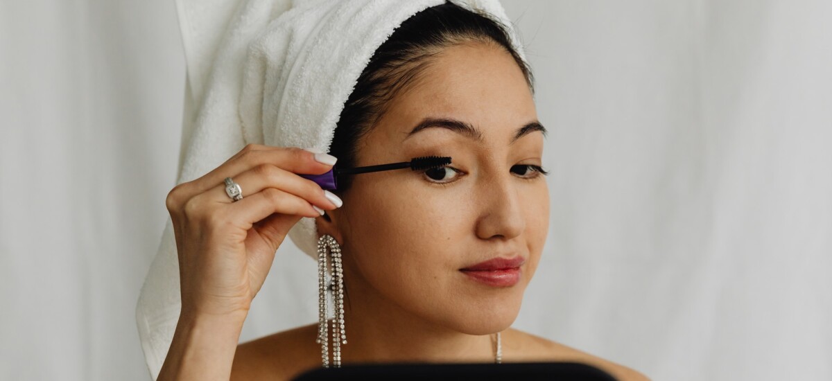 mascara