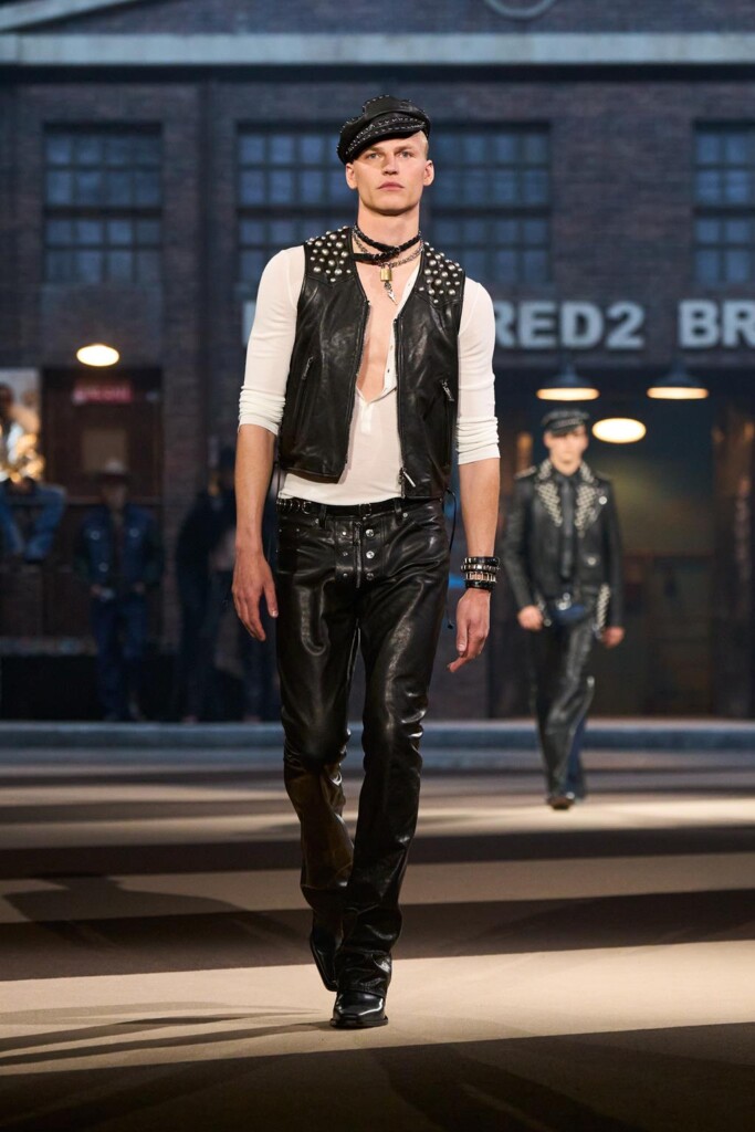 sfilata dsquared2 collezione autunno inverno 2025 celebra 30 anni brand milano fashion week foto