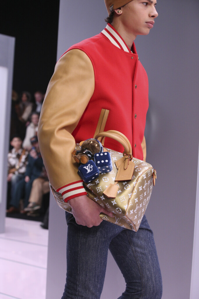 louis vuitton louis bear mascotte charm borsa