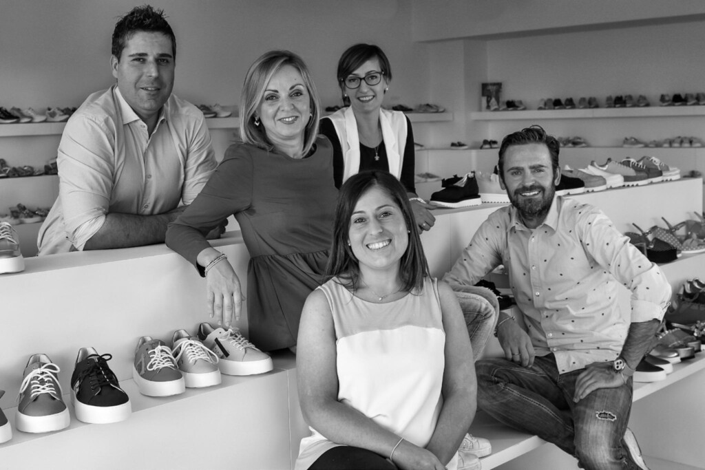 Foto CEO Lara Vallasciani e la nuova generazione