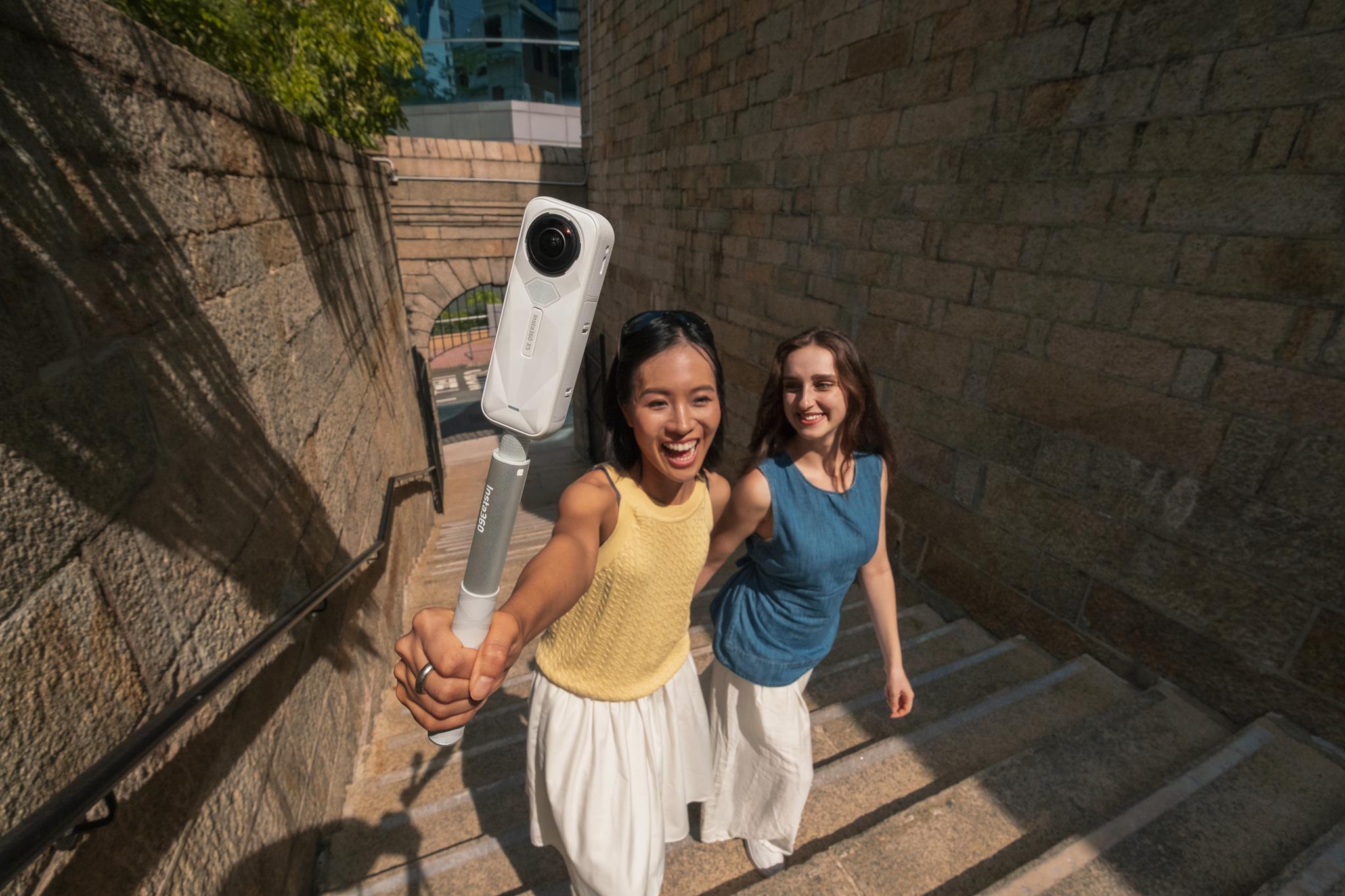 insta360 x5 satin white