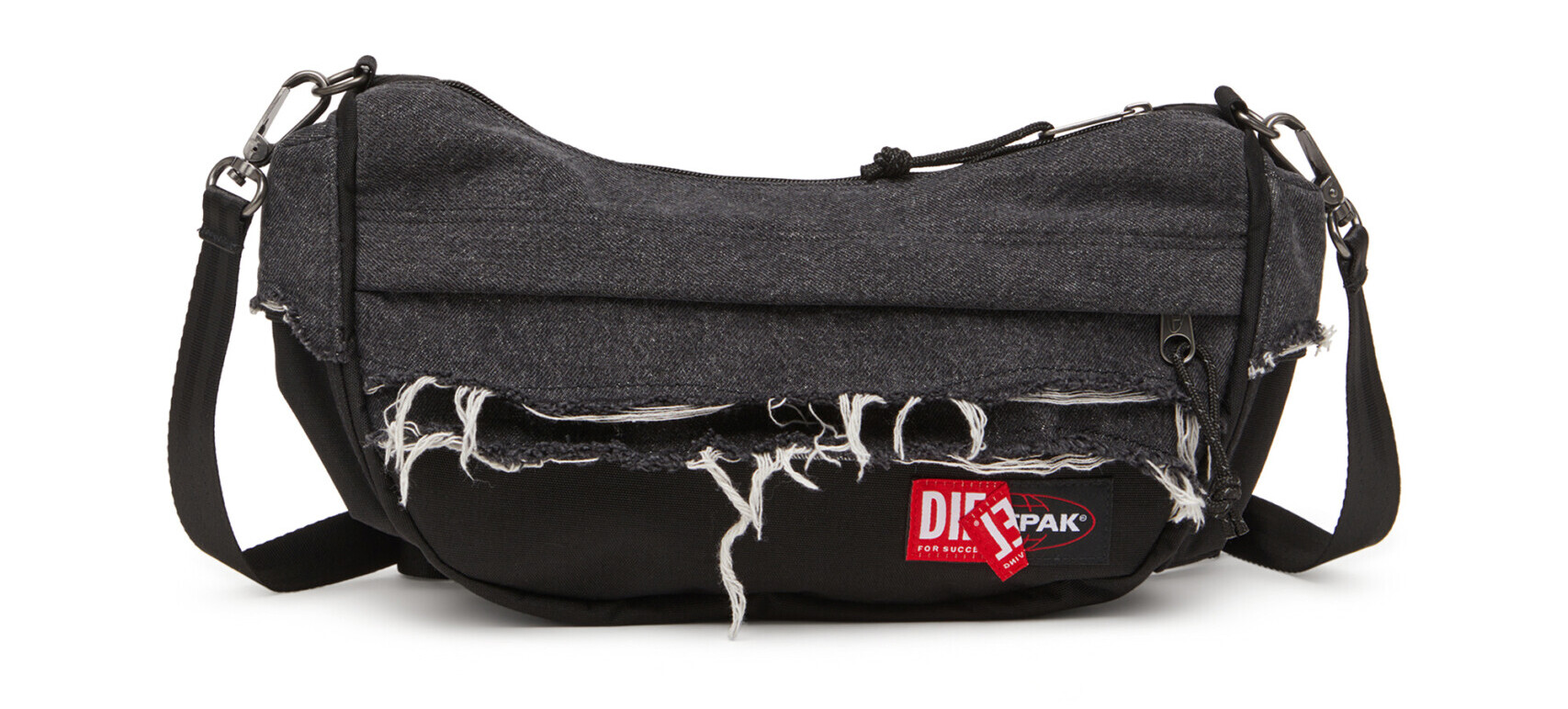 capsule collection diesel eastpak zaini borse accessori collaborazione (1)