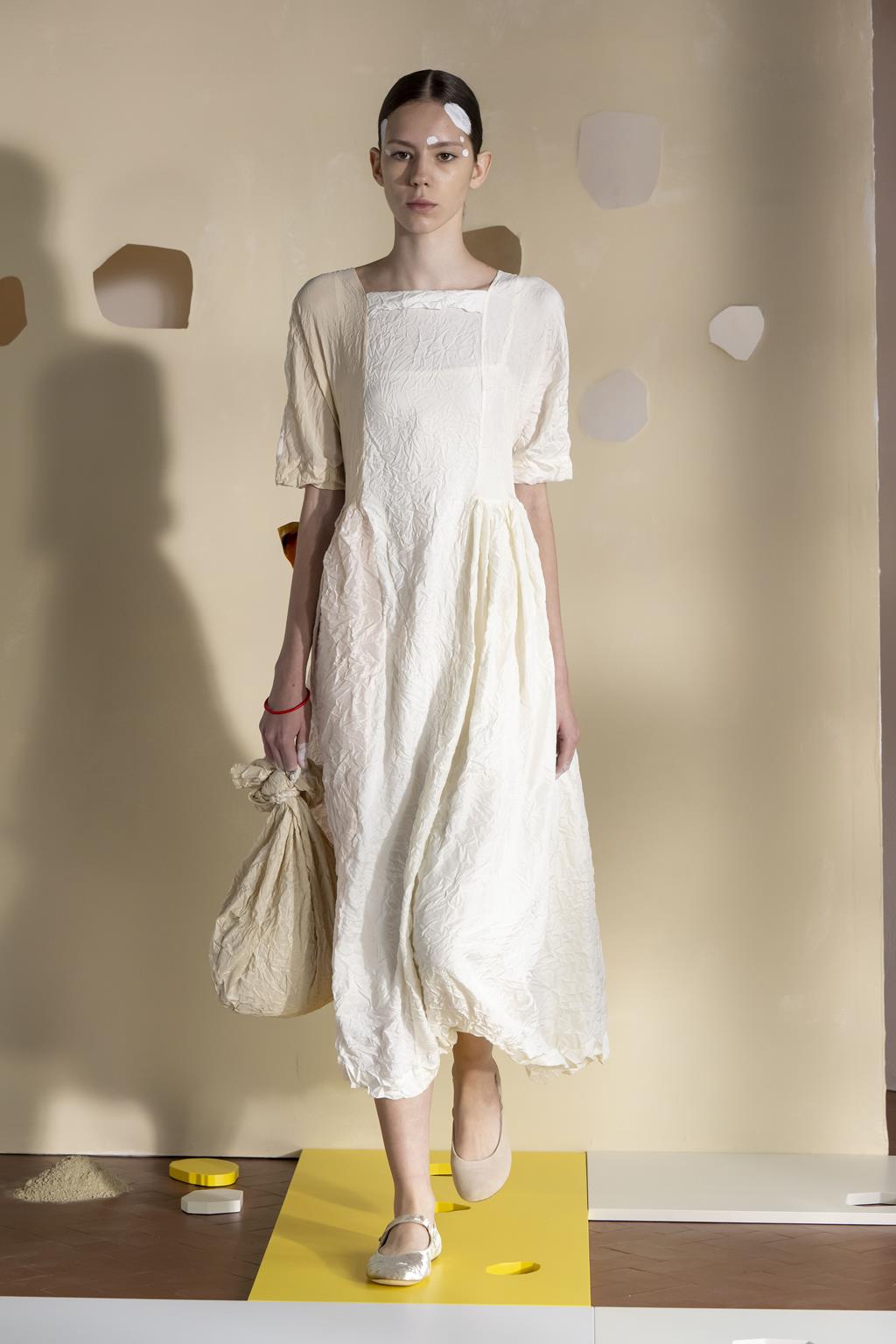 daniela_gregis...ma perché rosa_... SS26 MFW 