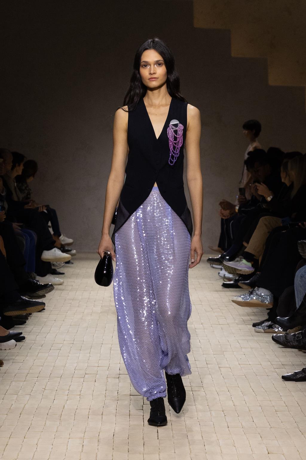 emporio armani collezione ss26 mfw 
