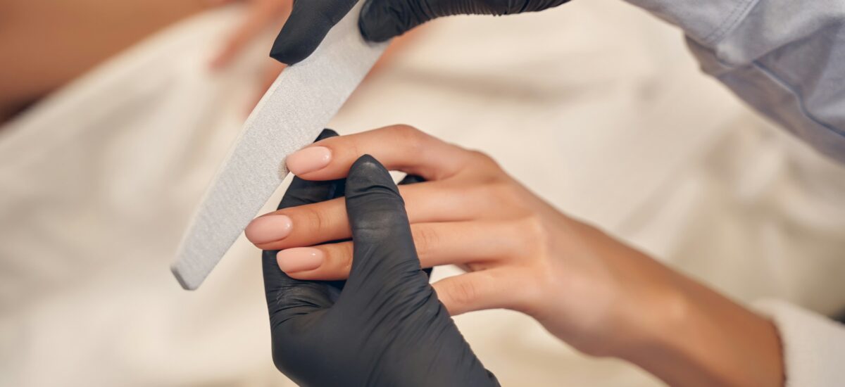 manicure mani curate