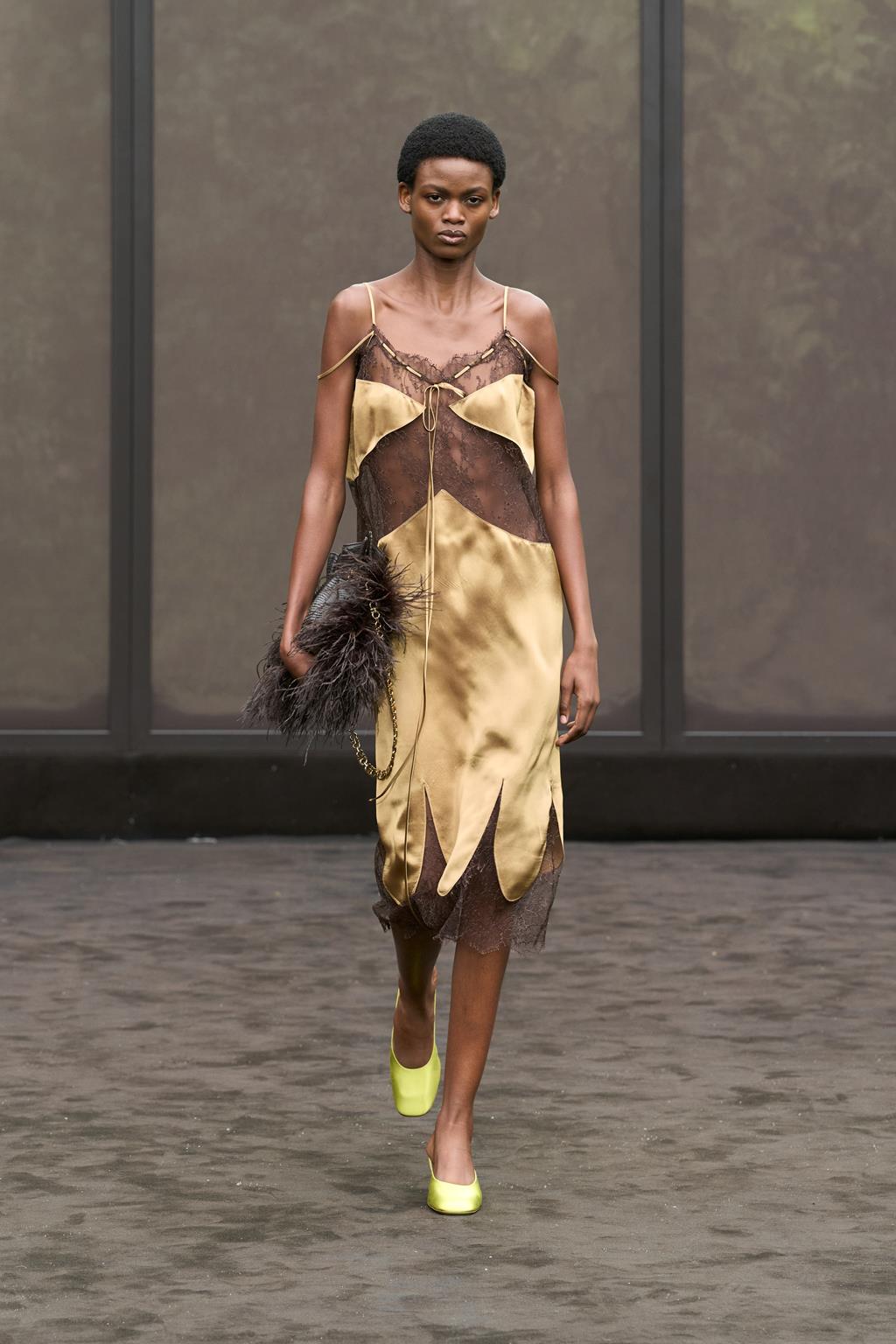 ferragamo collezione ss26 mfw