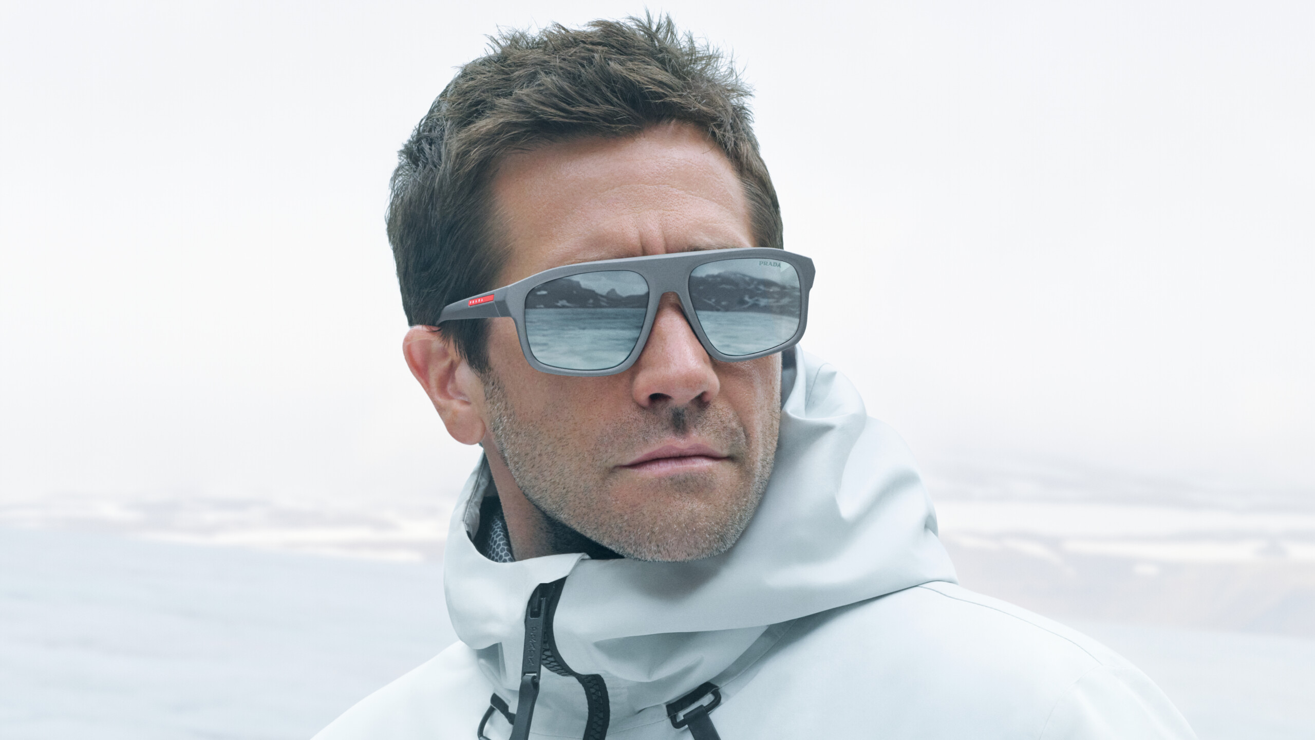prada luna rossa occhiali jake gyllenhaal (4)