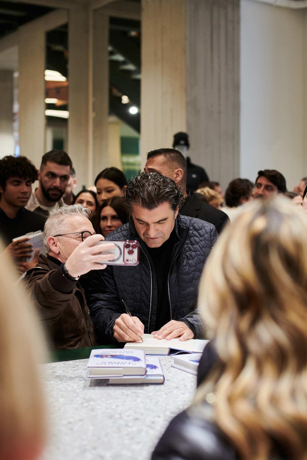 Alberto Tomba protagonista della campagna Napapijri evento
