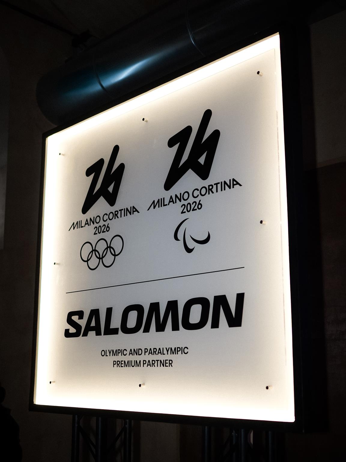 Le nuove uniformi ufficiali dei Giochi Olimpici e Paralimpici Invernali Milano Cortina 2026
