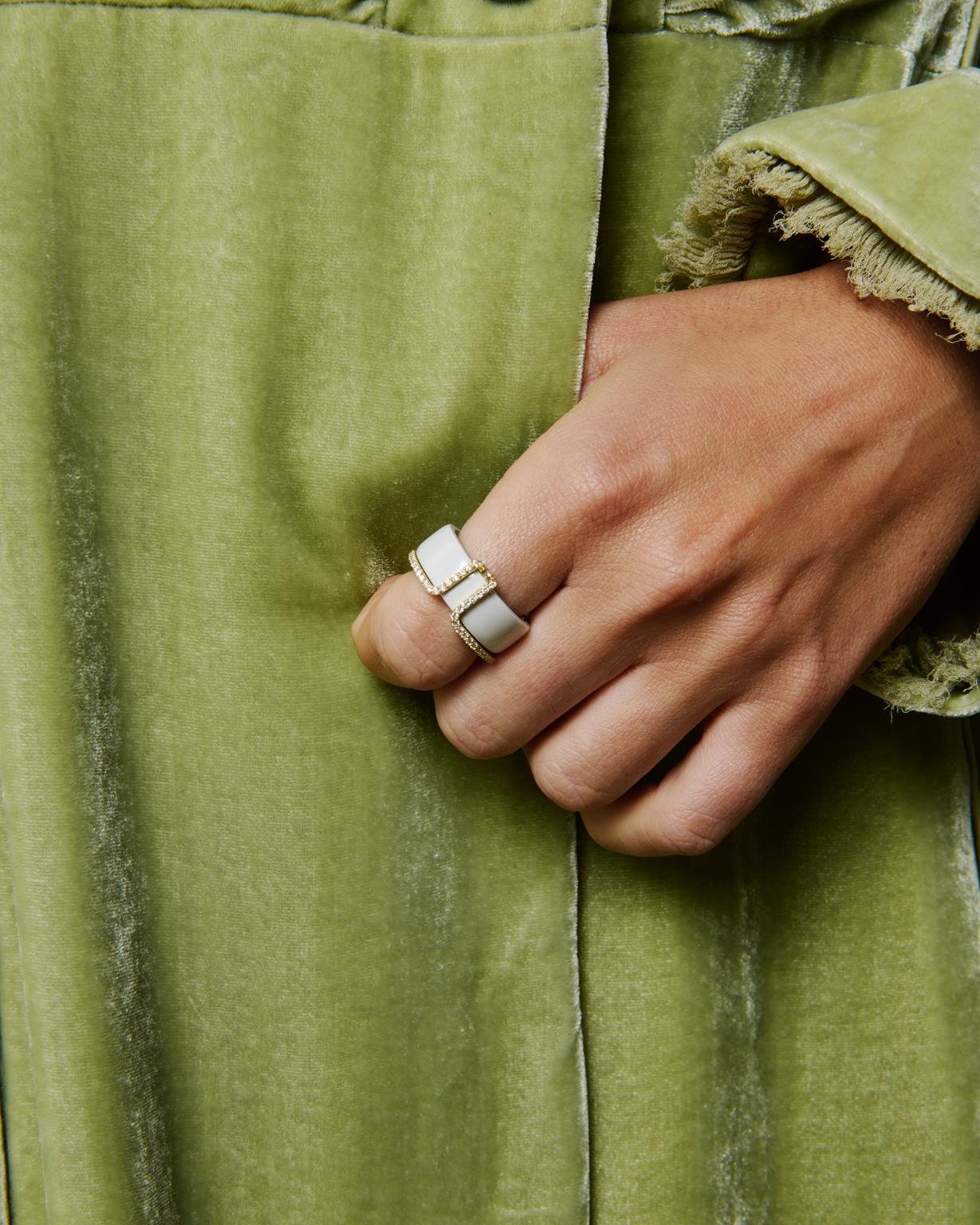Lil Milan presenta Lil Cover Ring, il gioiello artigianale che trasforma lo smart ring