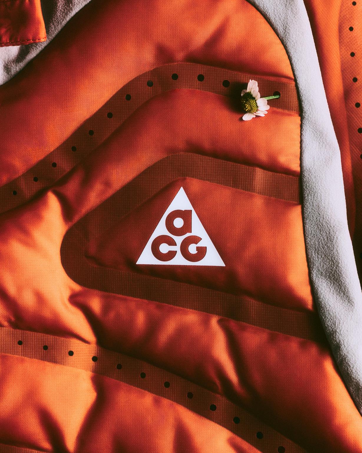 NIKE ACG LAVA LOFT GIACCA IMBOTTITA PER TRAIL RUNNER