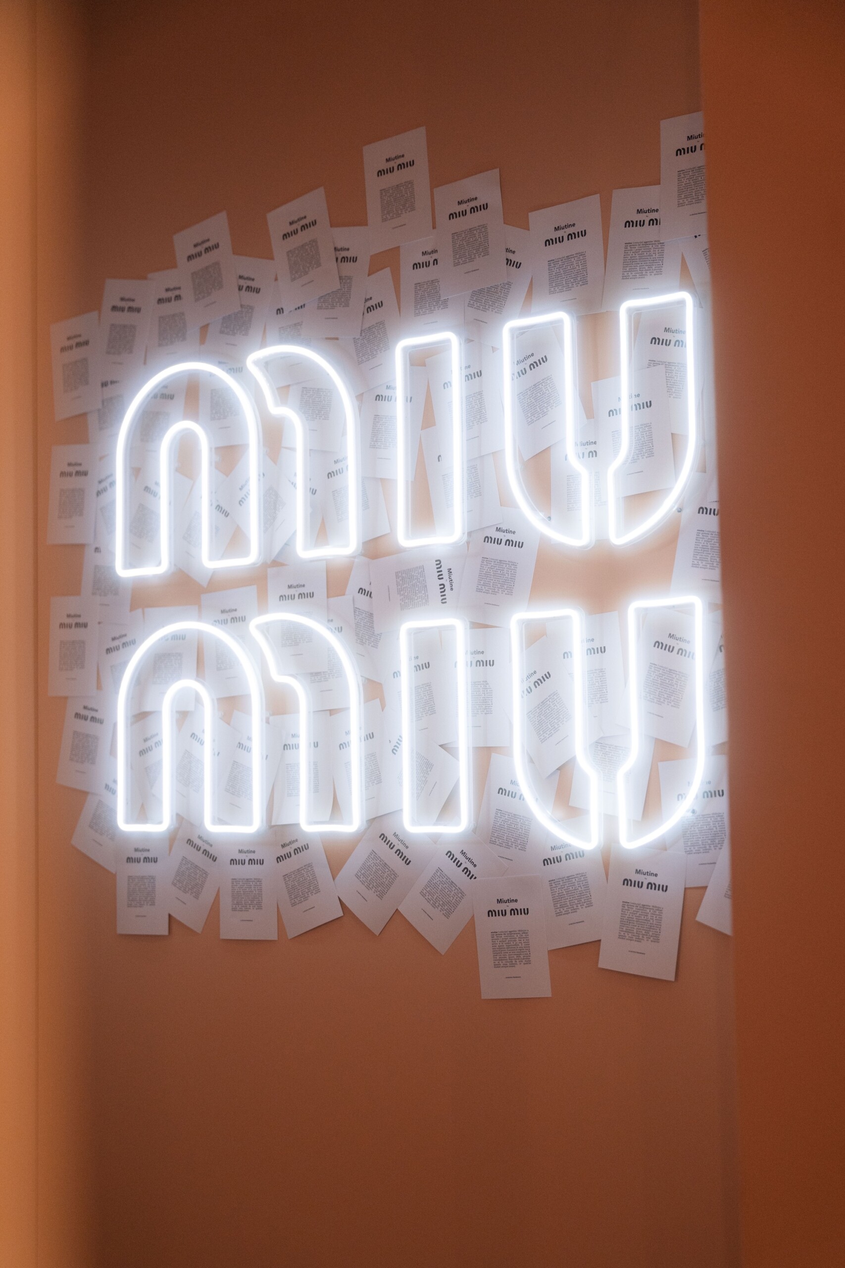 Nuovo negozio Miu Miu profumo Miutine (2)