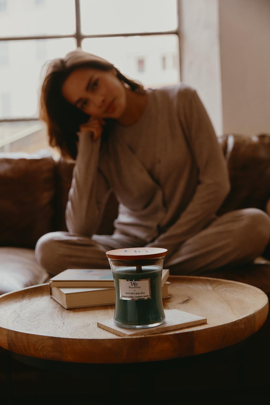 collaborazione intimissimi candele woodwick