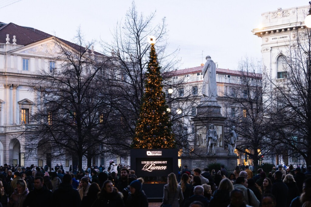 Albero Natale La Nordica - Piazza della Scala (3)