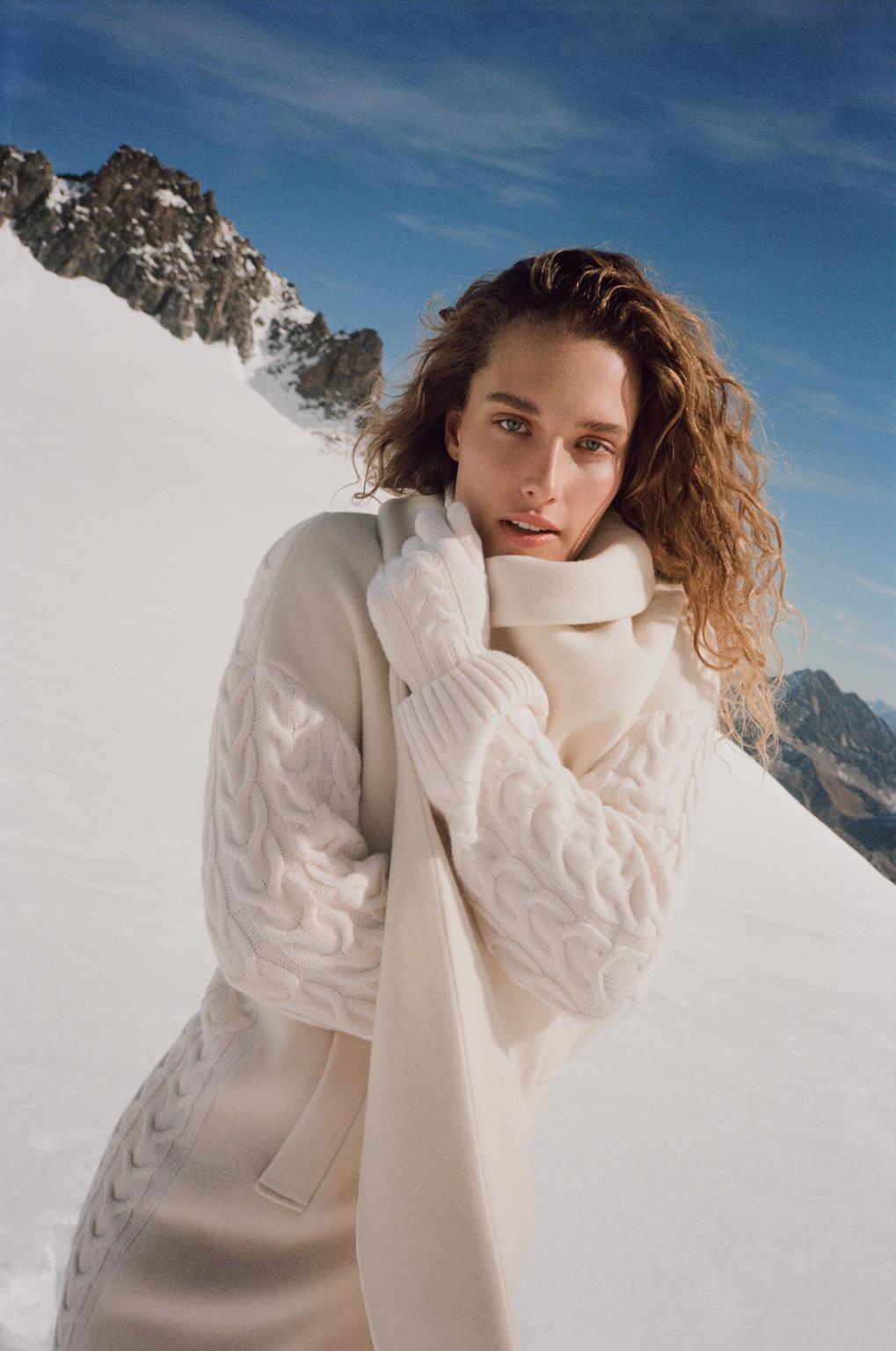 Falconeri celebra il Cashmere Ultrasoft con l’editoriale Ultrasoft Peaks 