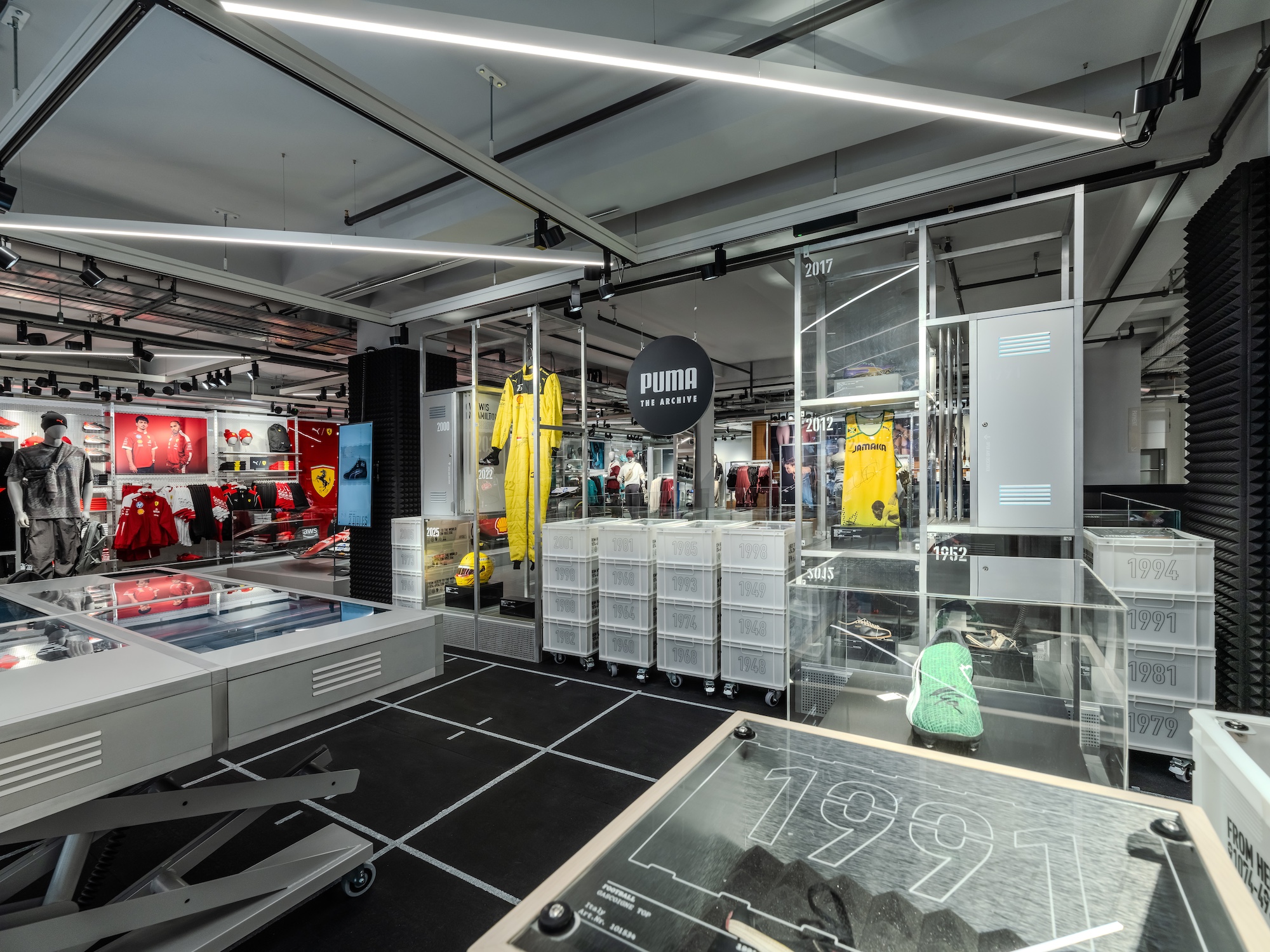Puma Londra Flagship sport Archive 1