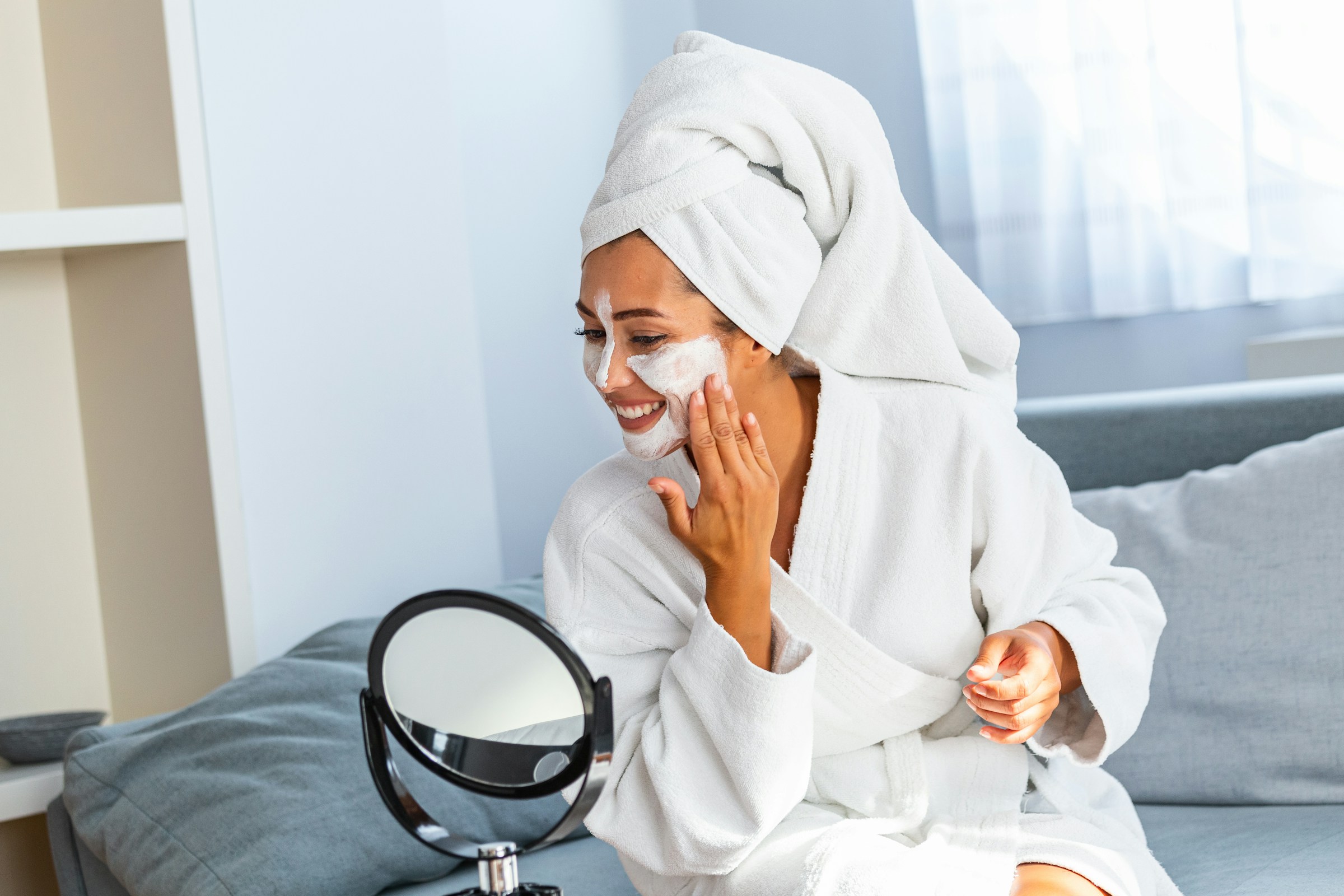 Routine quotidiana: come prendersi cura della pelle in modo efficace e delicato