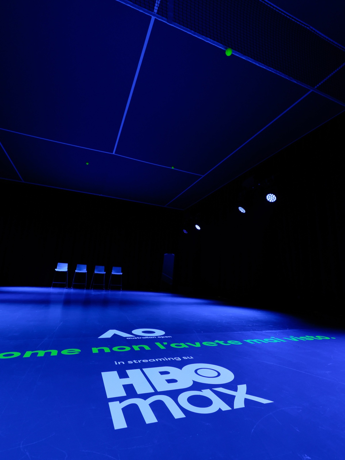 campo da tennis rovescio HBO MAX Italia