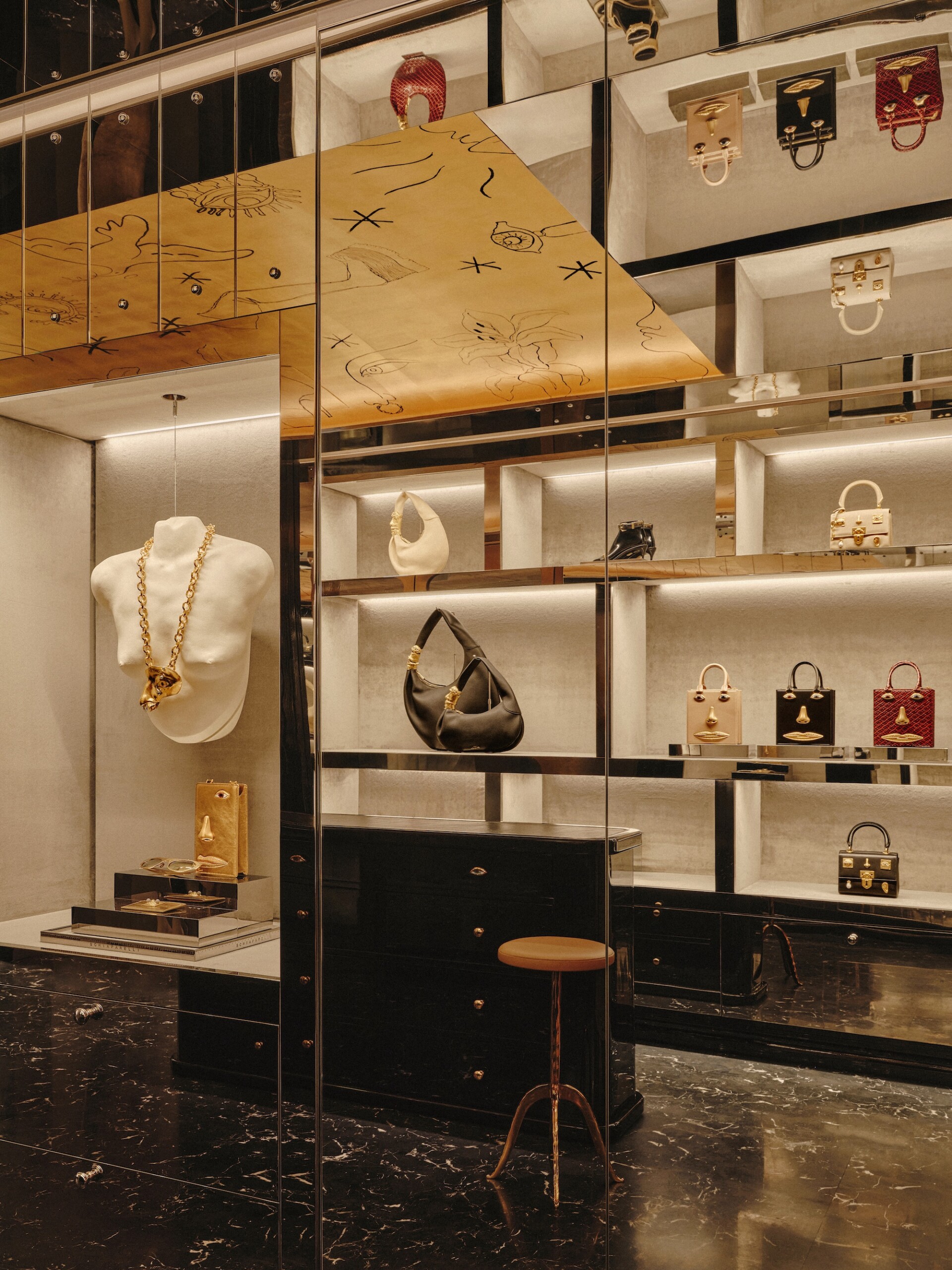 schiaparelli boutique fashion haute couture 7