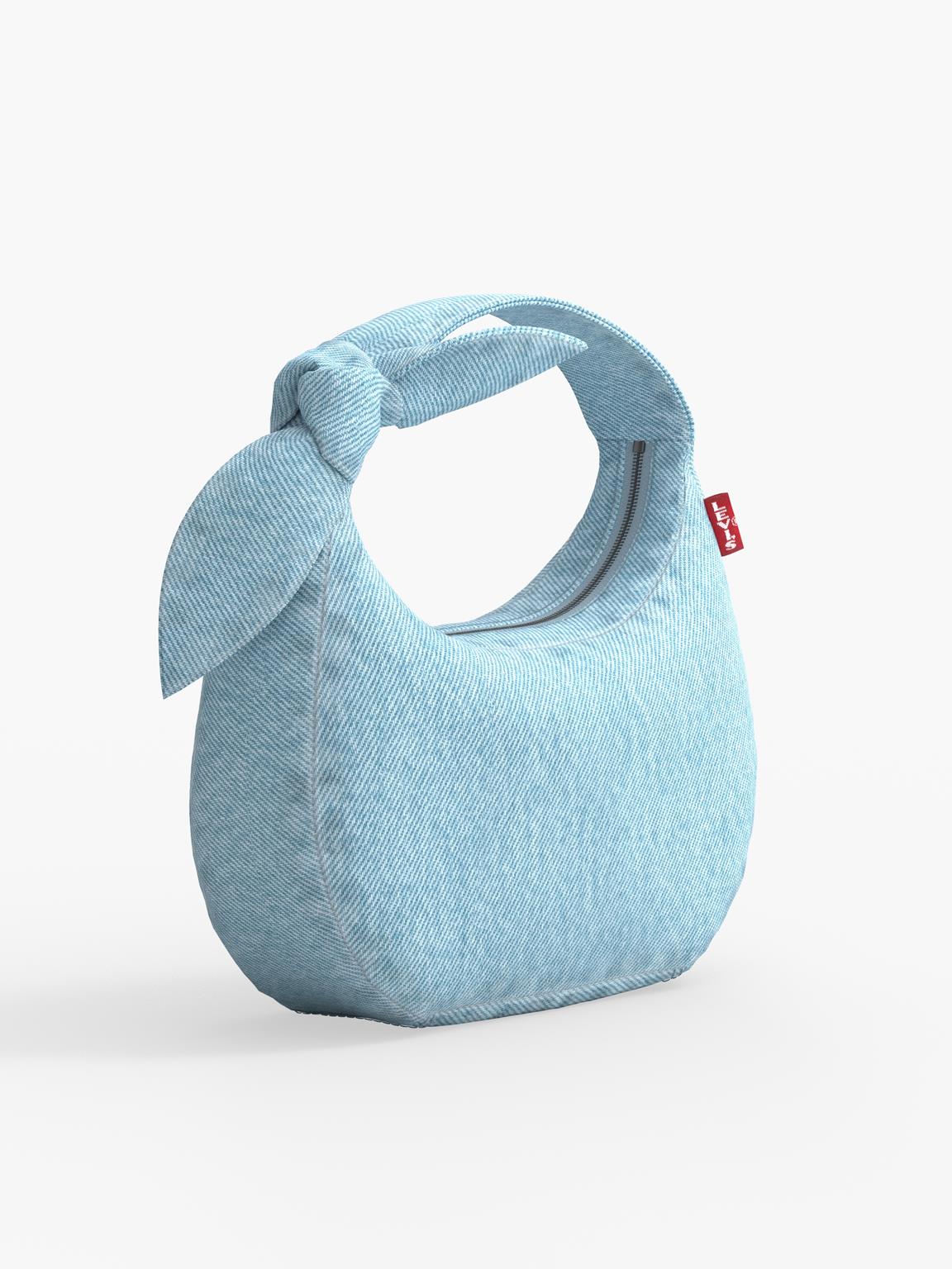 Levi’s presenta la Baby Brooklyn Bag SS26, borsa in denim