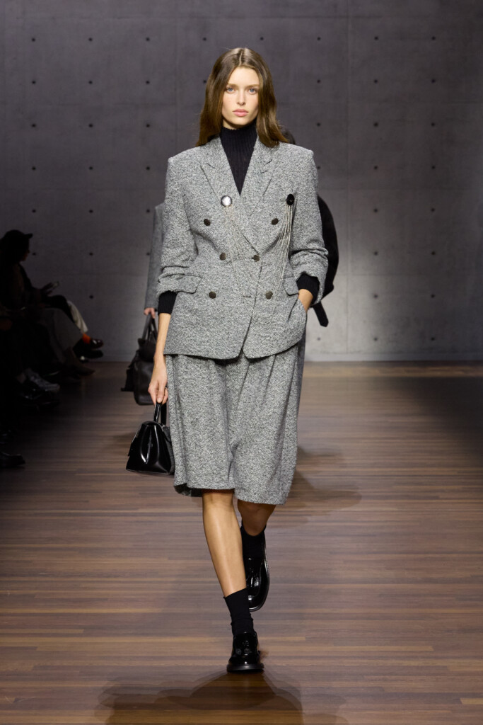 emporio armani sfilata autunno inverno 2026 2027 (1)